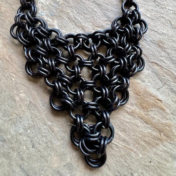 Vintage Y2K Black Chainmail Bib Necklace | Goth Grunge Statement - Picture 2 of 5